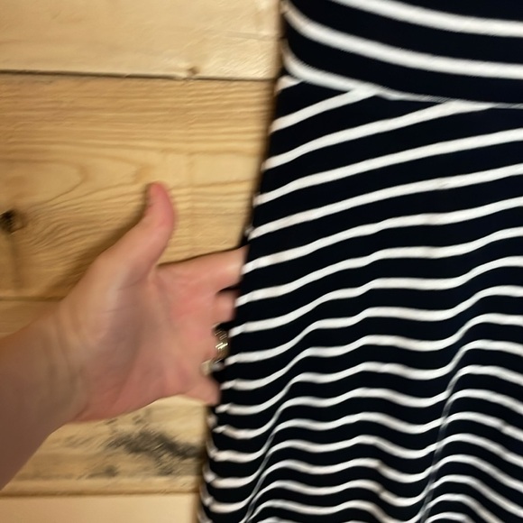 Talbots size Small Black and White Sleeveless Midi A-line Stretchy Soft Sundress - Picture 3 of 8